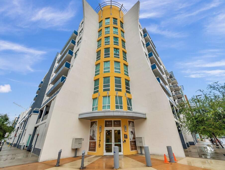 Luxury Apt 3 Mins To Dt Tampa -Pool-Gym-Balcony Екстер'єр фото
